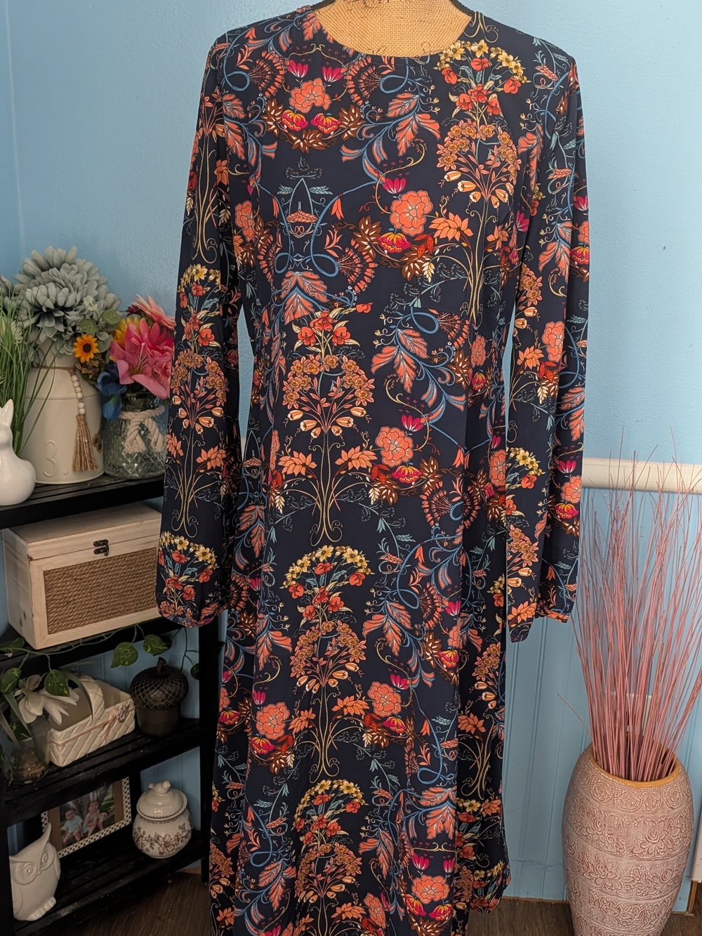 Brand New- Floral Long-Sleeve Dress